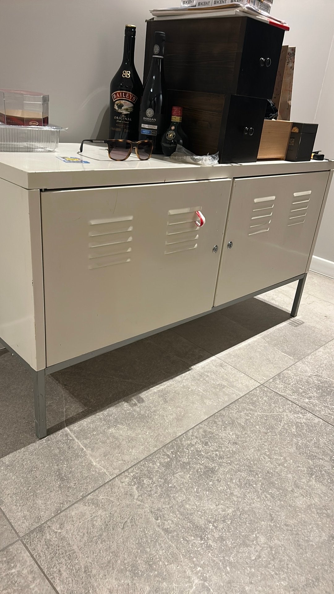Metalen ikea kastje, Ophalen, Zo goed als nieuw, 25 tot 50 cm, 50 tot 100 cm