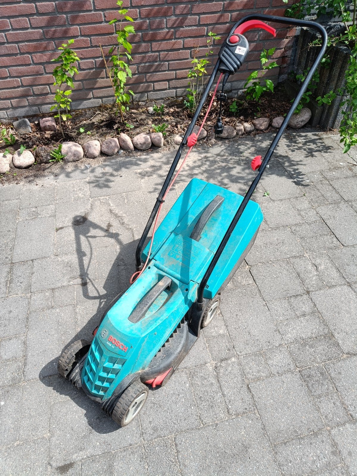 Bosch ARM 32 grasmaaier - defect, voor onderdelen, Ophalen, Cirkelmaaier, Gebruikt, Elektrische grasmaaier