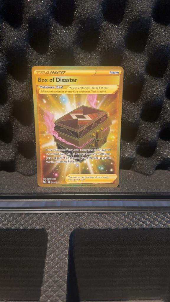 Box of Disaster (Goud), Ophalen of Verzenden, Zo goed als nieuw, Losse kaart, Foil