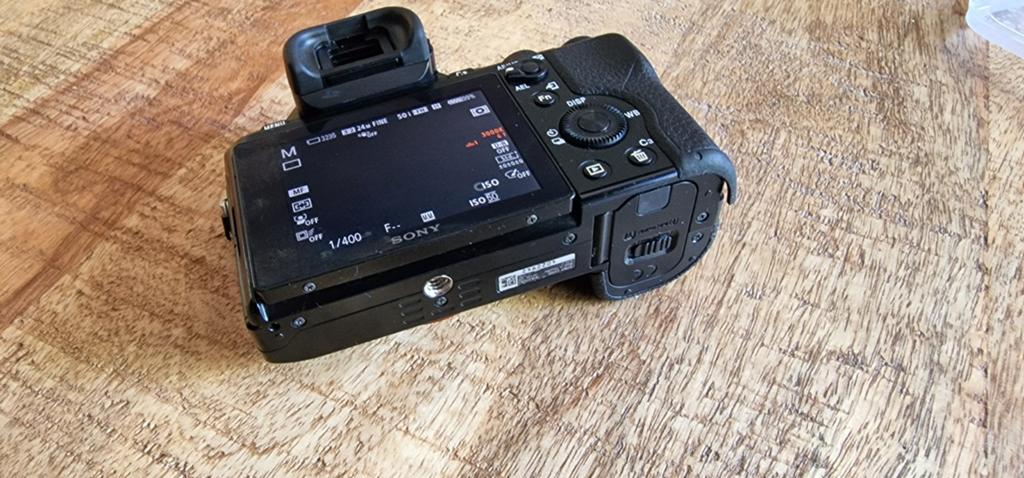 Sony Alpha7 full frame body igst, weinig clicks, Ophalen, Gebruikt, Sony, Geen optische zoom