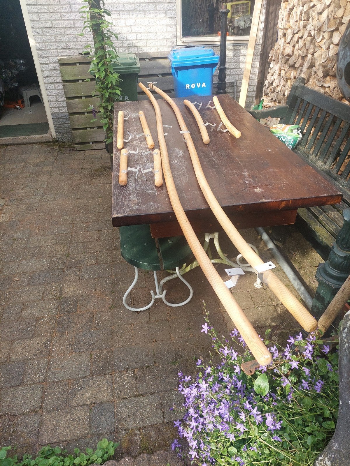 Trapleuning voor 2 verdiepingen., Ophalen