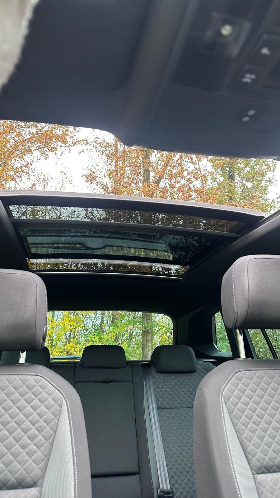 Foto 10 van Volkswagen Tiguan 1.5 TSI R-line 150pk 2019 Zwart