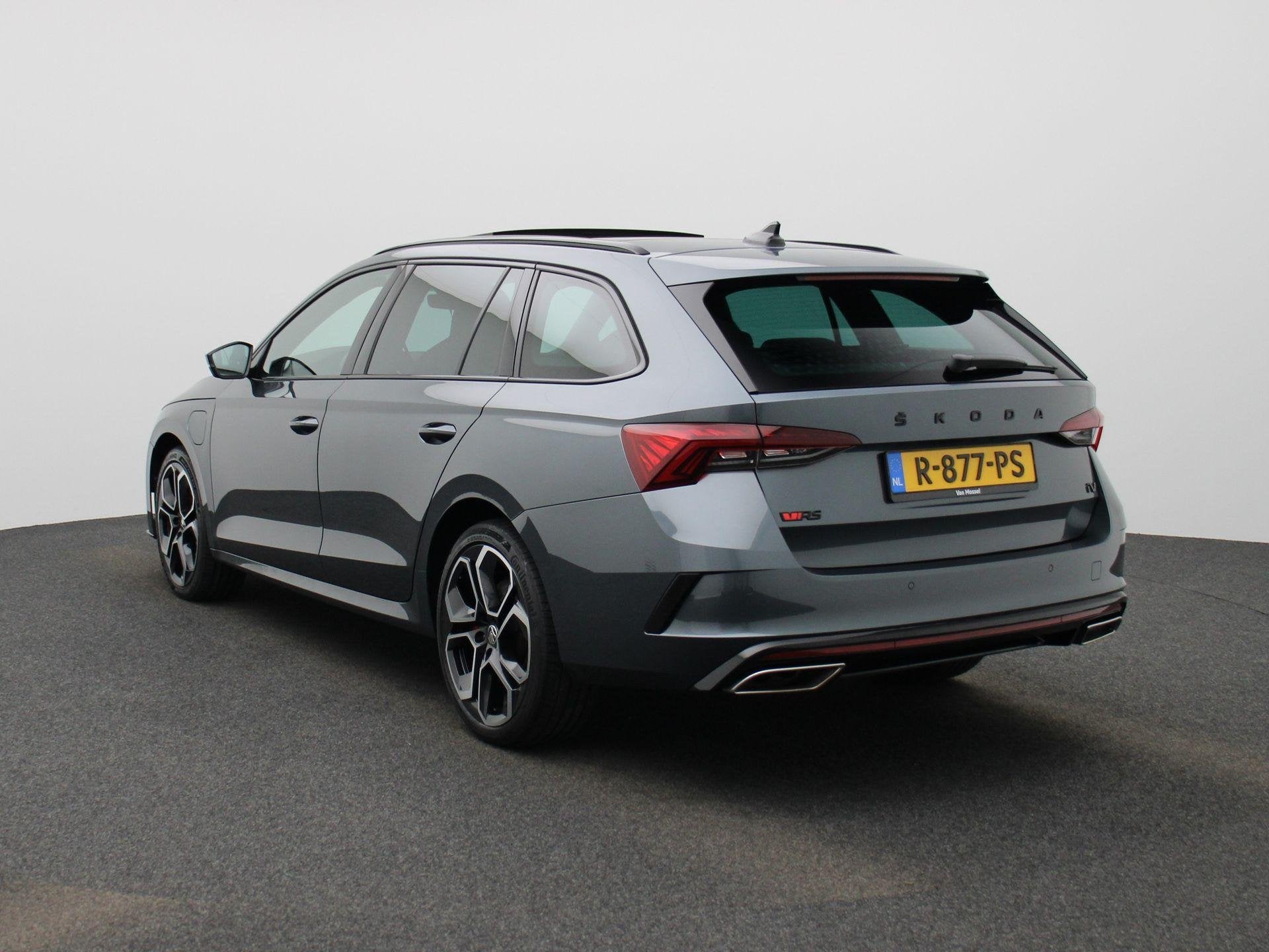 Skoda Octavia Combi 1.4 TSI RS iV PHEV Business | Automaat |, Auto's, Skoda, 12 maanden, Gebruikt, 4 cilinders, Hybride Elektrisch/Benzine