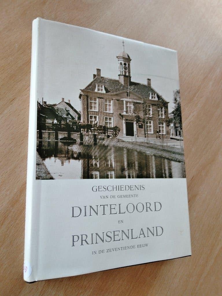 Nr. 618 A. Hallema, Geschiedenis van de gemeente Dinteloord, Ophalen of Verzenden, Gelezen, A. Hallema