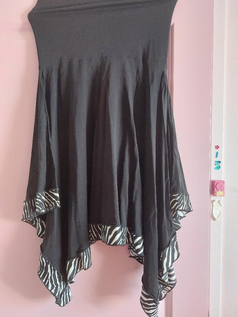 Zwarte rok *zebra*, Kleding | Dames, Rokken, Maat 38/40 (M), Zwart, Ophalen of Verzenden, Zo goed als nieuw