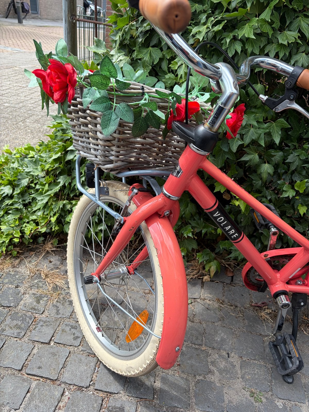 Kinderfiets met fietsmand - 4-7 jaar - Goede staat, Ophalen of Verzenden, Gebruikt, Velgrem, 16 tot 20 inch