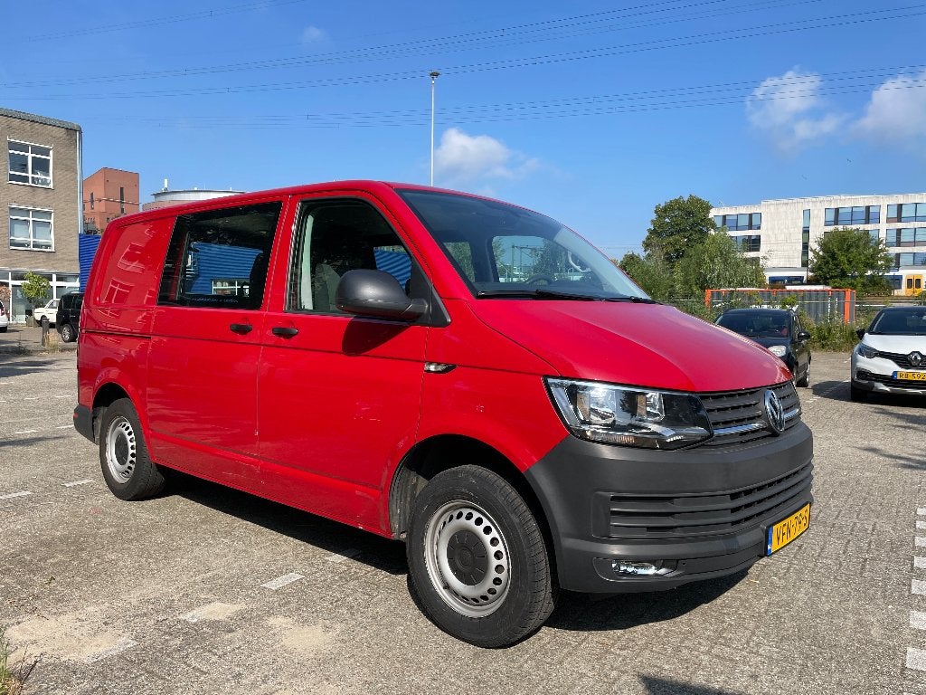 Volkswagen Transporter T6 2020 Autom L1H1 Rolstoelbus Camper