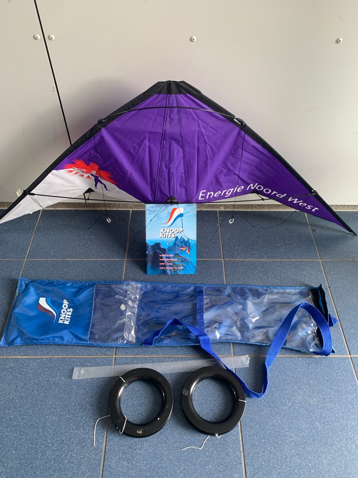Knoop Kites Energie Noord West Vlieger - Paars, Ophalen of Verzenden, Gebruikt, Tweelijns, Vlieger