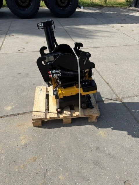 Engcon EC206BS-CW10 NIEUW!, Zakelijke goederen, Machines en Bouw | Kranen en Graafmachines, Ophalen, Graafmachine