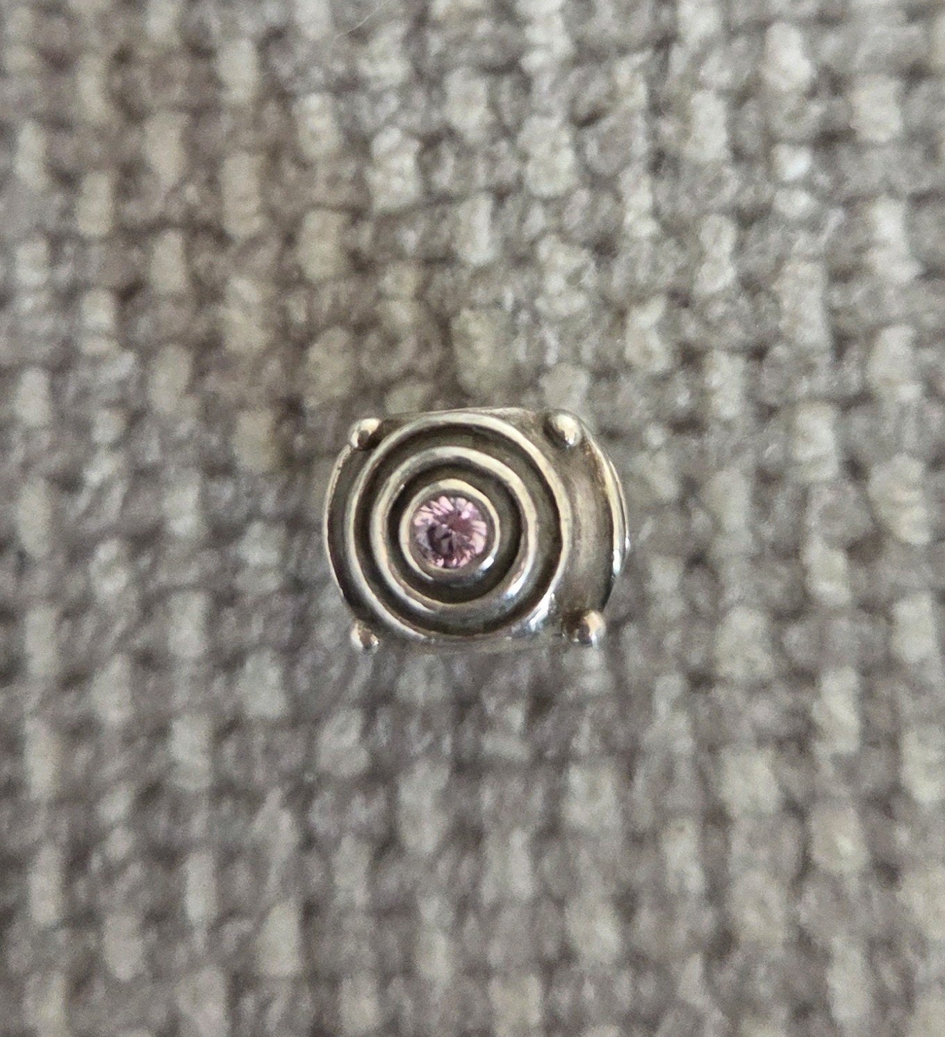 Pandora bedel zilver cirkels met roze zirkonia's, Sieraden, Tassen en Uiterlijk, Bedels, Pandora, Ophalen of Verzenden, Zo goed als nieuw