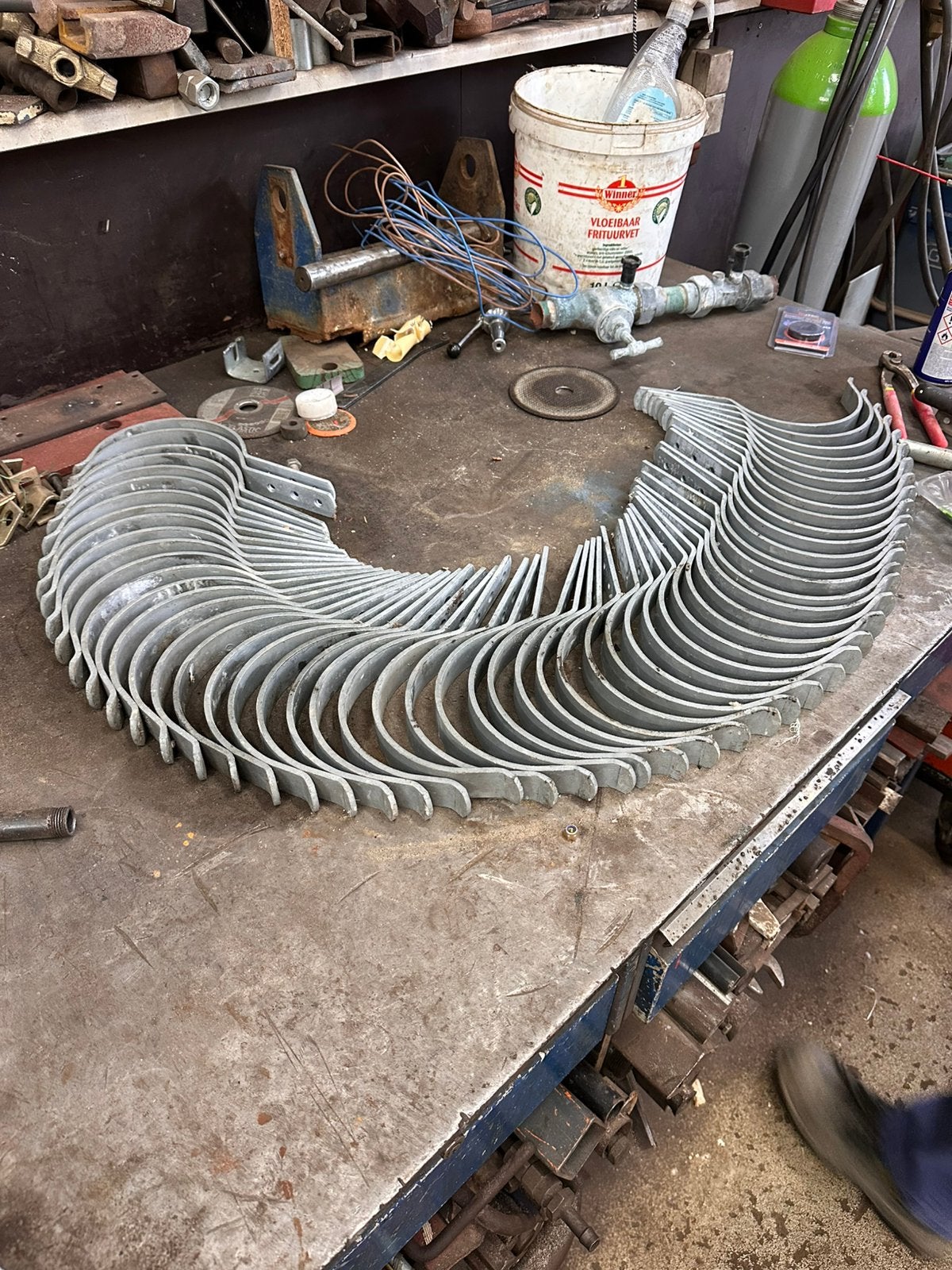 57 stuks gootbeugels 160mm – verzinkt, Ophalen, Zo goed als nieuw, Overige typen, Rvs