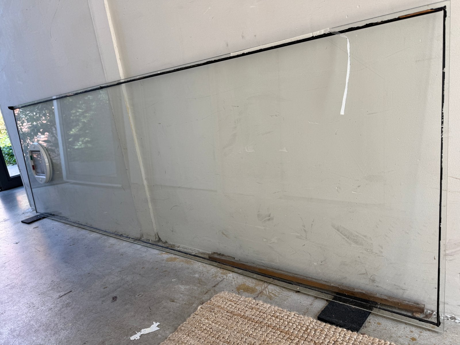 Raam met kattenluik, Doe-het-zelf en Verbouw, Glas en Ramen, Ophalen, Gebruikt, Minder dan 80 cm, 160 cm of meer