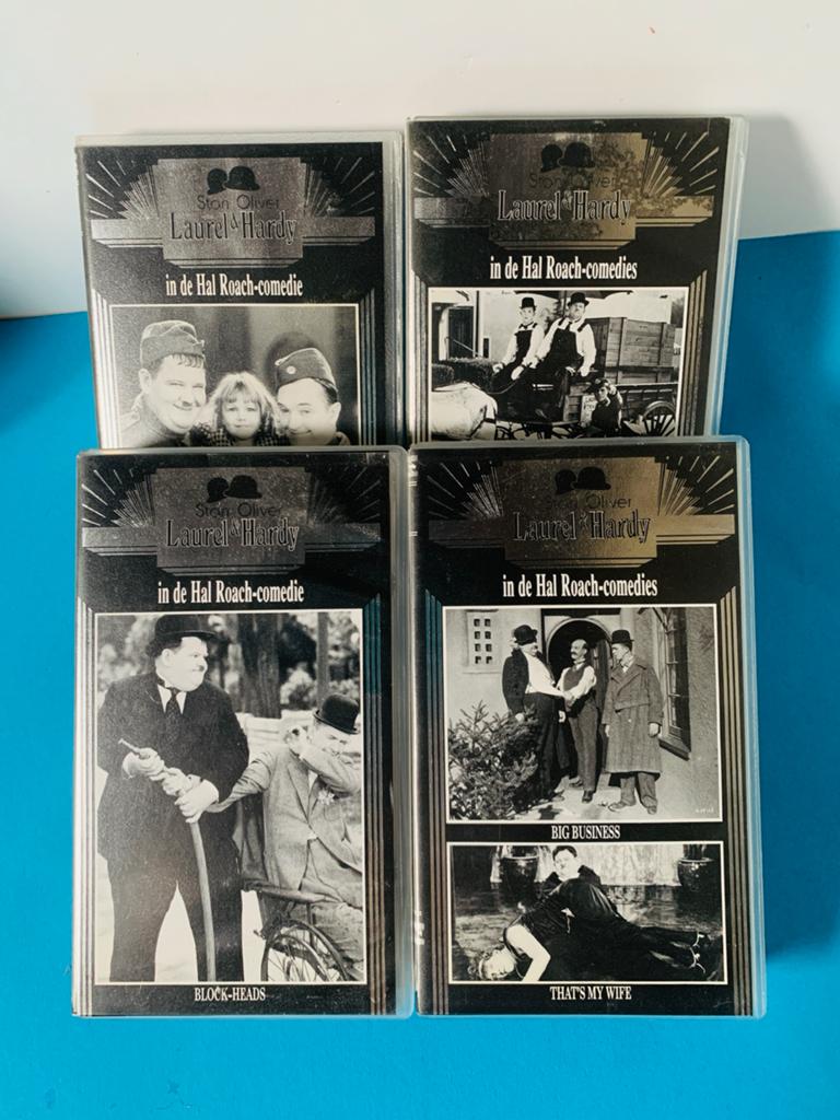 Laurel & Hardy VHS Collectie - Deel 9, 16, 41 en 25 Blockhea, Cd's en Dvd's, VHS | Film, Alle leeftijden, Ophalen of Verzenden
