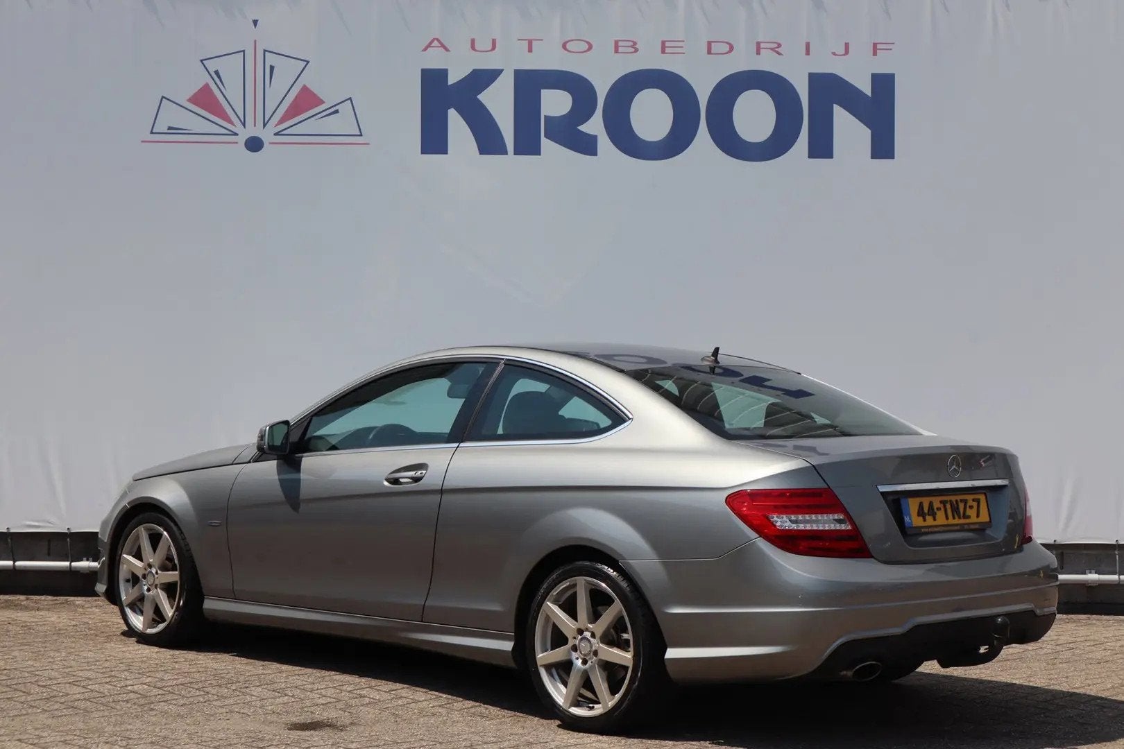 Mercedes-Benz C-Klasse Coupé 180|Automaat|Trekh € 8.950,0, Automaat, 4 stoelen, Origineel Nederlands, Bedrijf