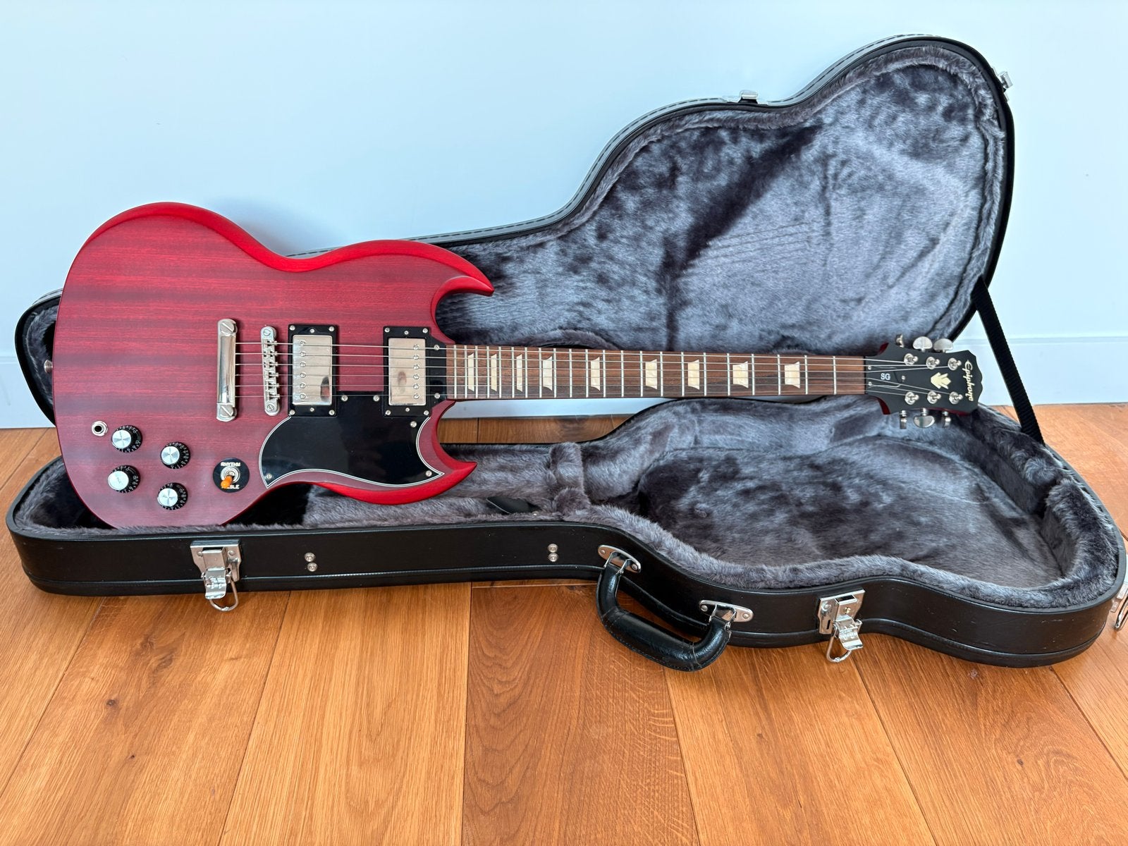 Epiphone SG - Faded G400 model - worn cherry, Muziek en Instrumenten, Snaarinstrumenten | Gitaren | Elektrisch, Ophalen of Verzenden