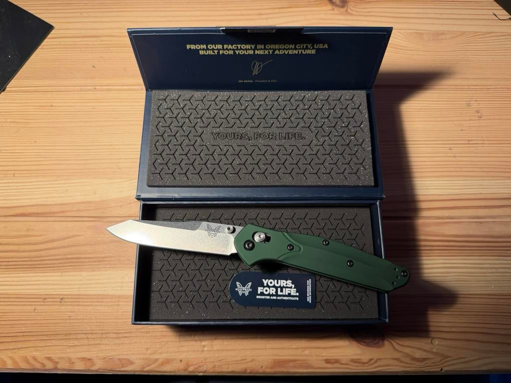 Benchmade 940 osborne., Caravans en Kamperen, Kampeergereedschap, Zo goed als nieuw, Ophalen of Verzenden