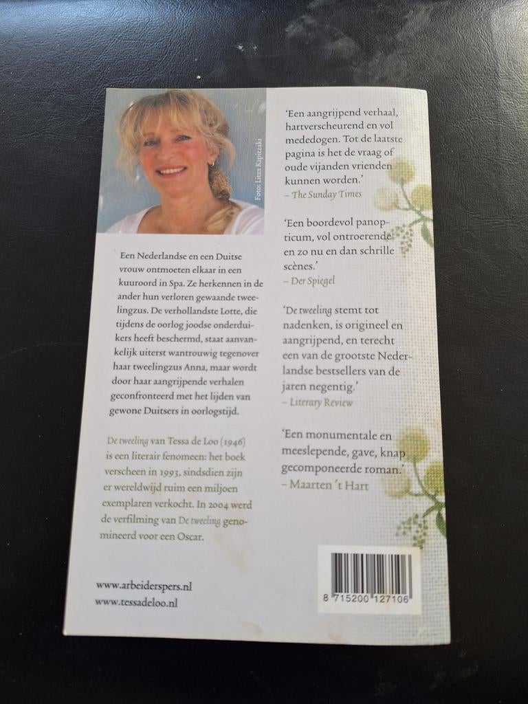 Tessa de Loo - De tweeling, Tessa de Loo, Ophalen of Verzenden, Zo goed als nieuw, Nederland
