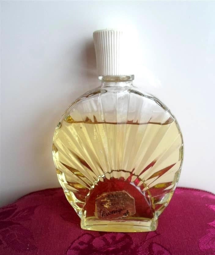 Oud flesje eau de cologne Monique. Jaren '70, Ophalen of Verzenden, Gebruikt, Parfumfles, Gevuld