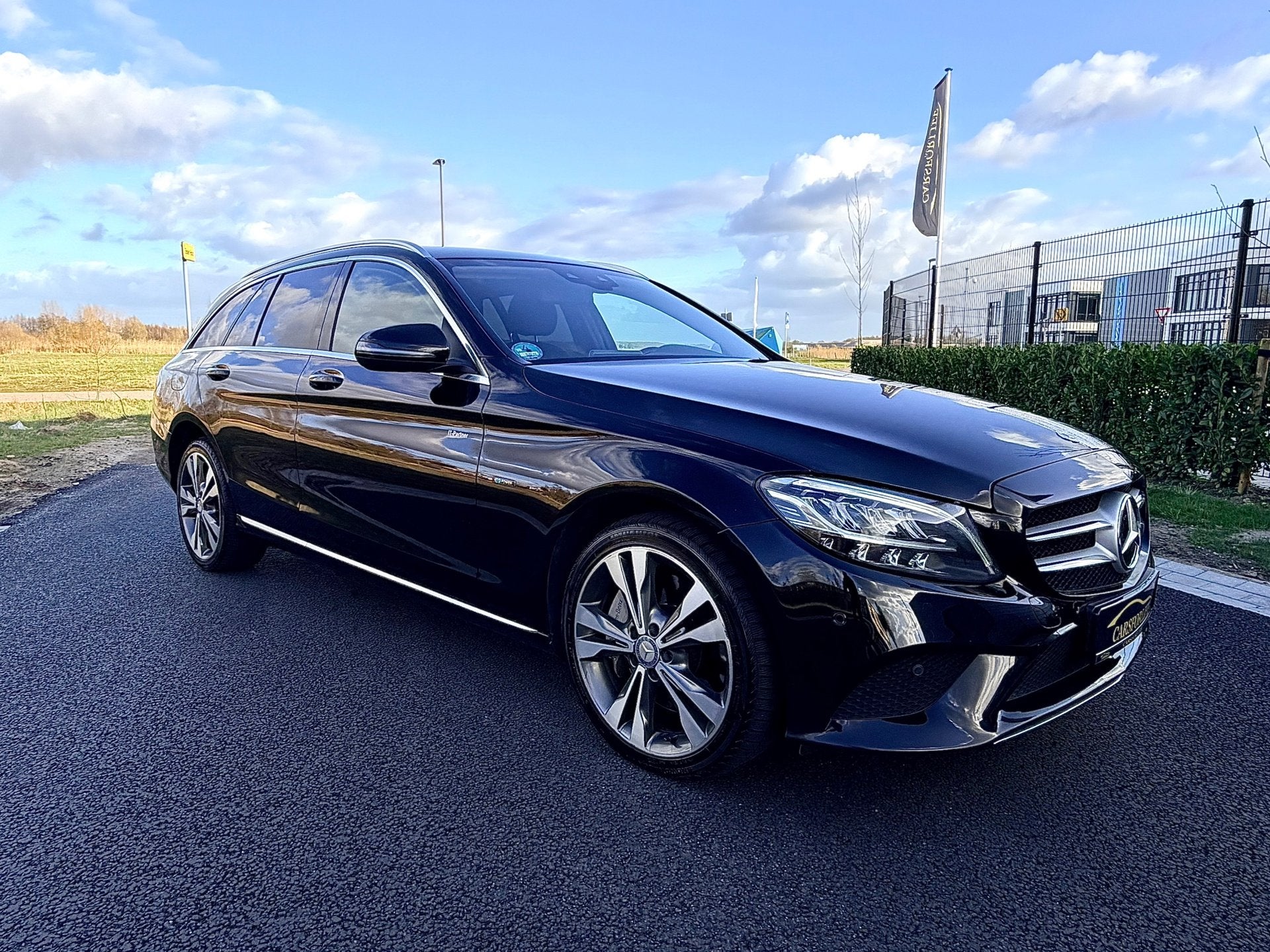 Mercedes-Benz C-klasse Estate 300e Avantgarde 9-T Hybride, Auto's, Mercedes-Benz, Stof, Gebruikt, Zwart, Zwart