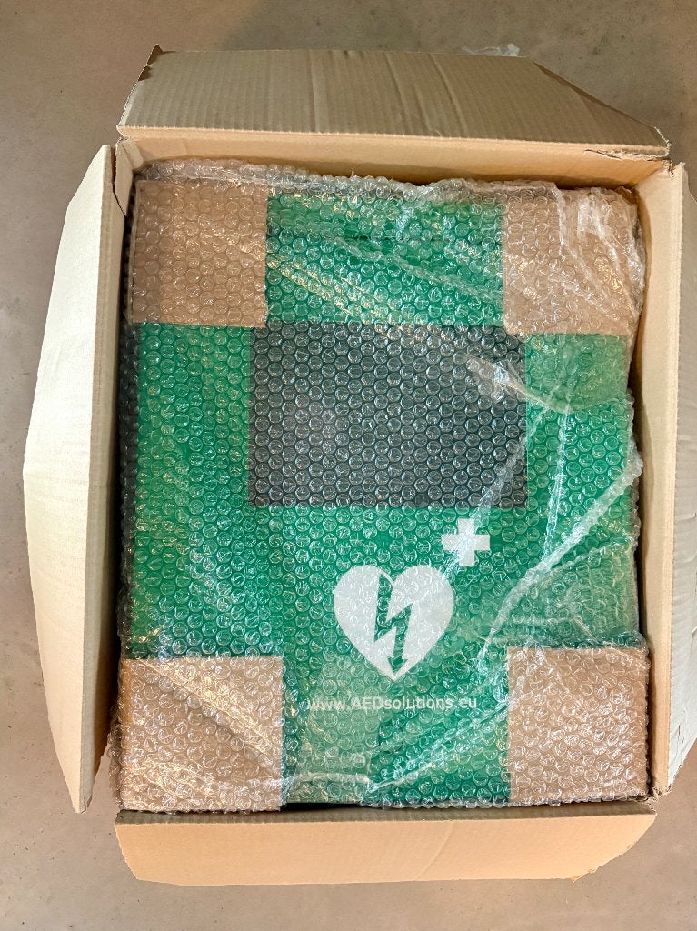 AED binnenkast, Diversen, Ophalen, Zo goed als nieuw