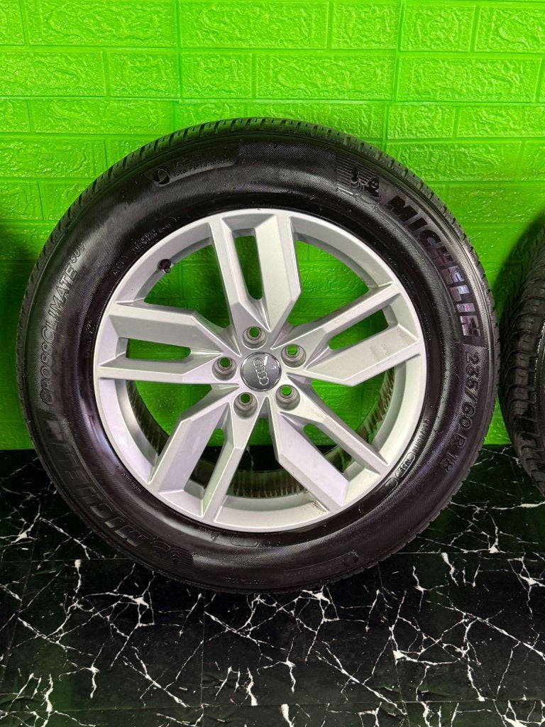 Originele Audi Q5 SQ5 velgen 18" 5x112 all-season 6mm set, Auto-onderdelen, Banden en Velgen, Niet ingevuld, 18 inch, Gebruikt