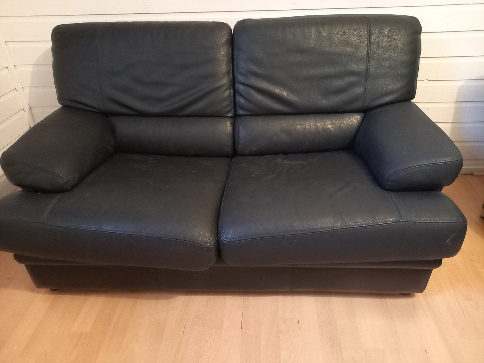 donkerblauwe leren bank, Ophalen of Verzenden, Zo goed als nieuw, 75 tot 100 cm, 200 tot 250 cm