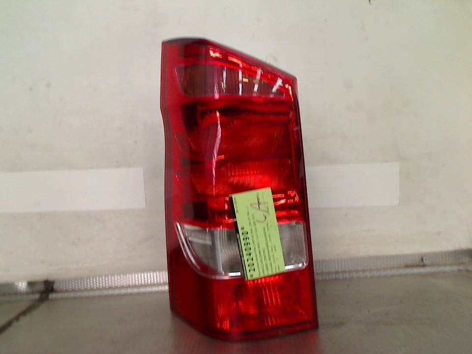 Achterlicht Links Mercedes-Benz Vito (447.6) a4478201164, Gebruikt, Mercedes-Benz AG, Mercedes-Benz, Mercedesstraße 120, Stuttgart 70372, , Duitsland