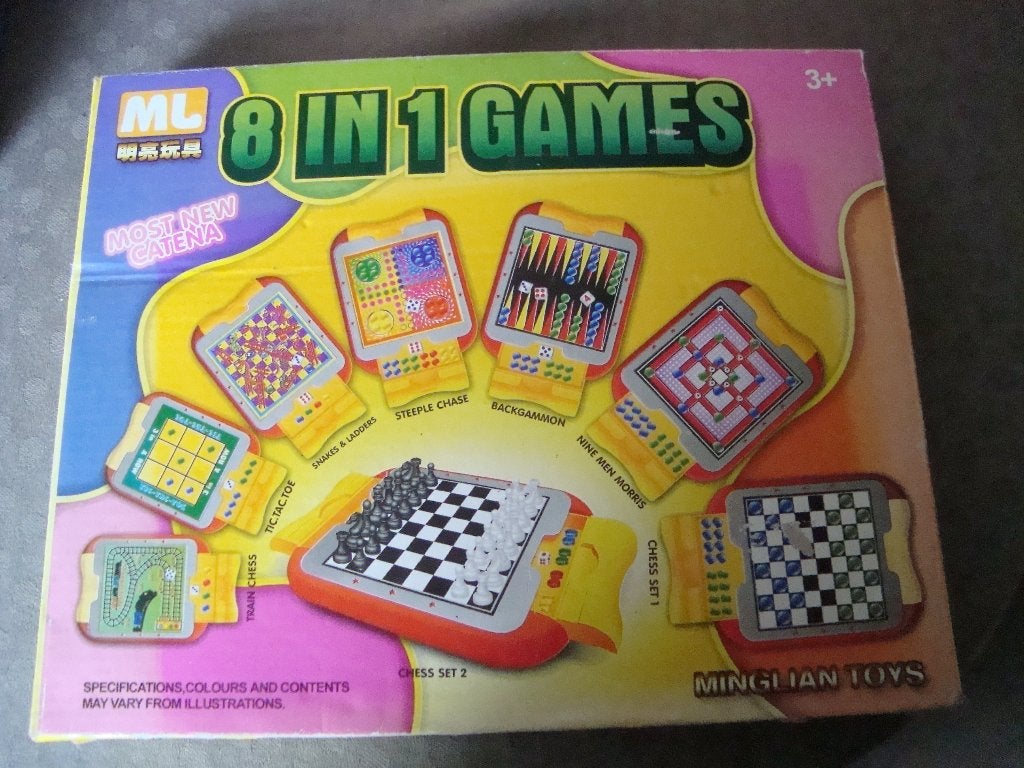 8 in 1 games, Ophalen of Verzenden, Zo goed als nieuw