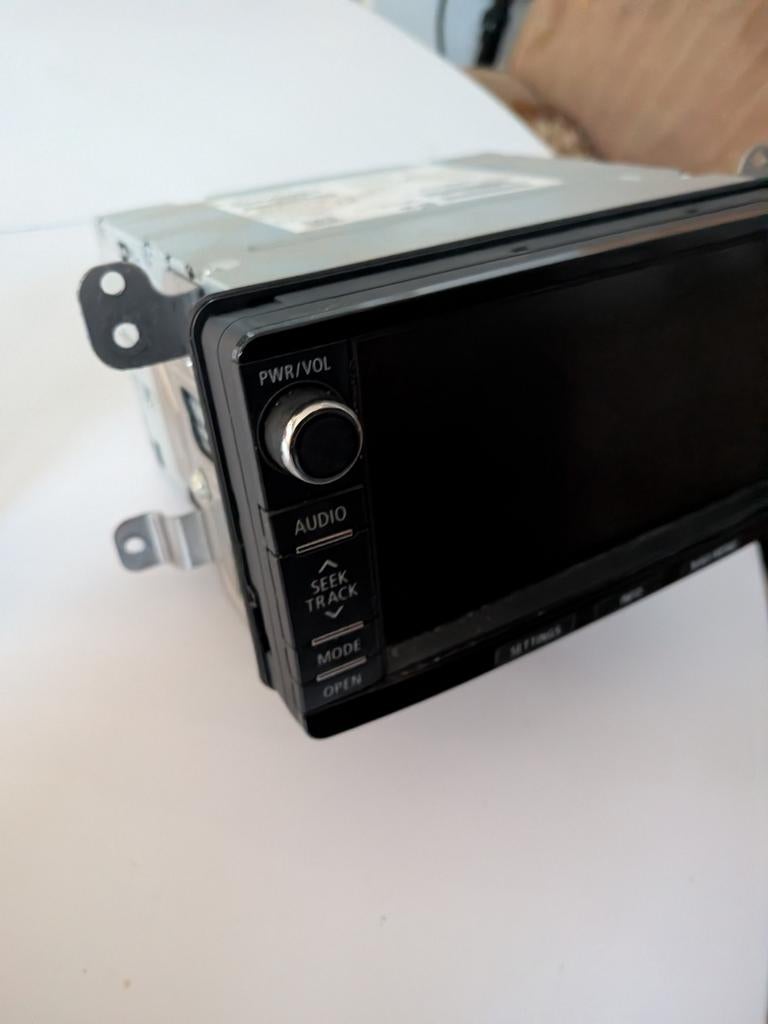 Rockford Fosgate headunit Mitsubishi Electric 2012-2018, Ophalen