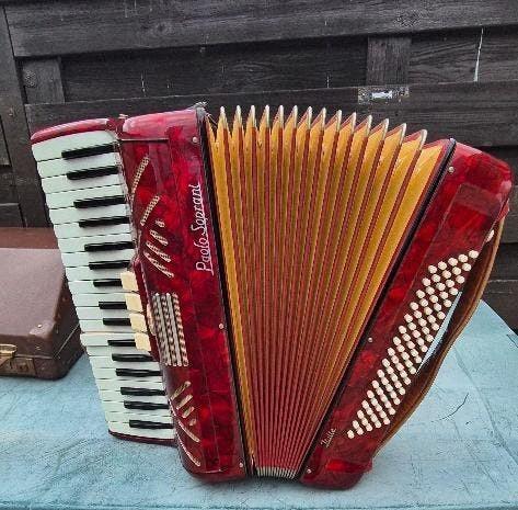 accordeon Paolo Soprani “Italia” 80 bass, Muziek en Instrumenten, Accordeons, Overige merken, Gebruikt, 80-bas, Met koffer