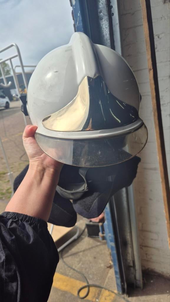 Brandweerhelm met vizier - Gebruikt, Ophalen, Met vizier, Gebruikt