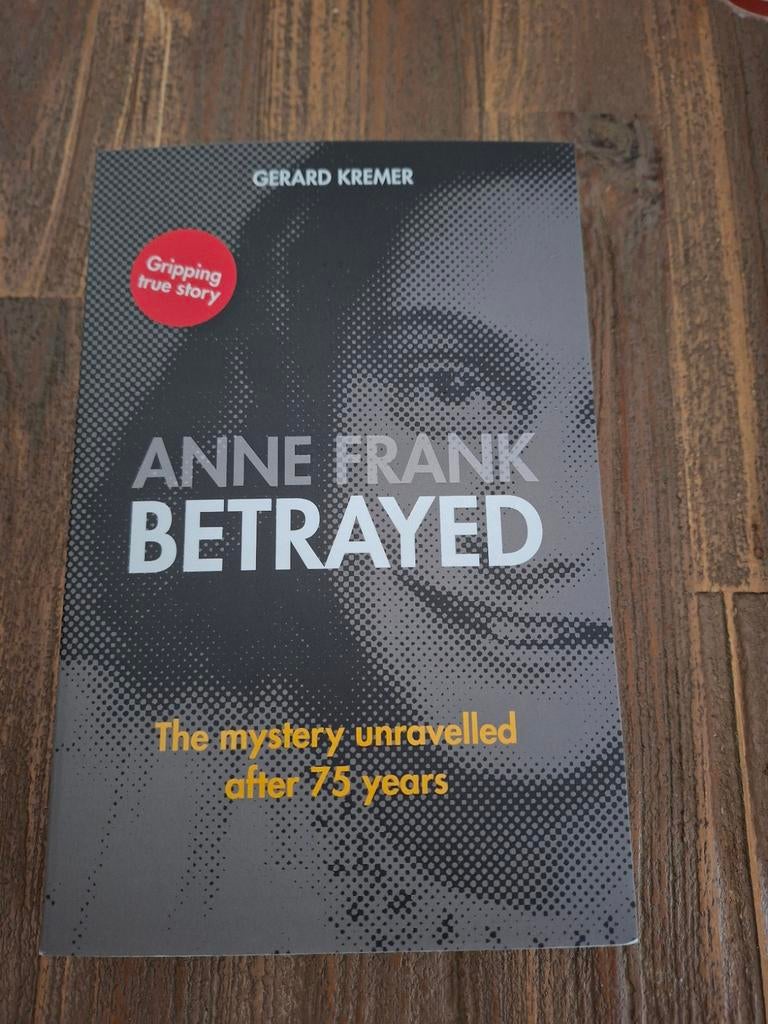 Nieuw Anne Frank Betrayed Gerard Kremer, Ophalen of Verzenden, 20e eeuw of later, Nieuw, Gerard Kremer