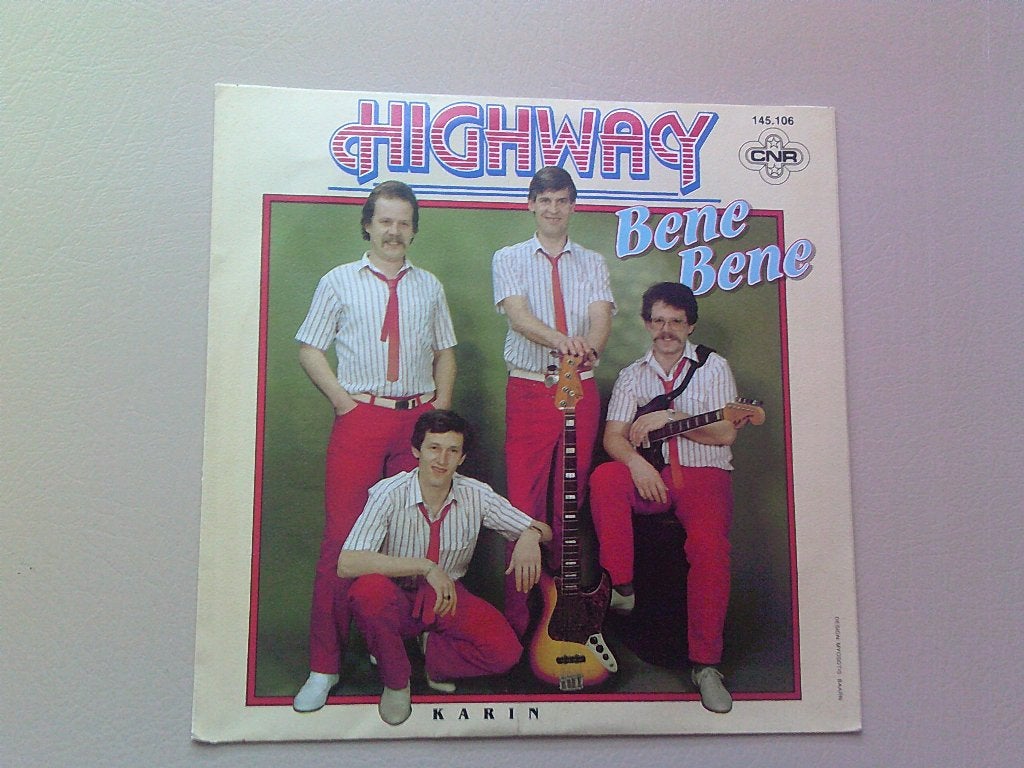 Highway - Bene Bene / karin ( 1984 ), 7 inch, Ophalen of Verzenden, Zo goed als nieuw, Levenslied of Smartlap