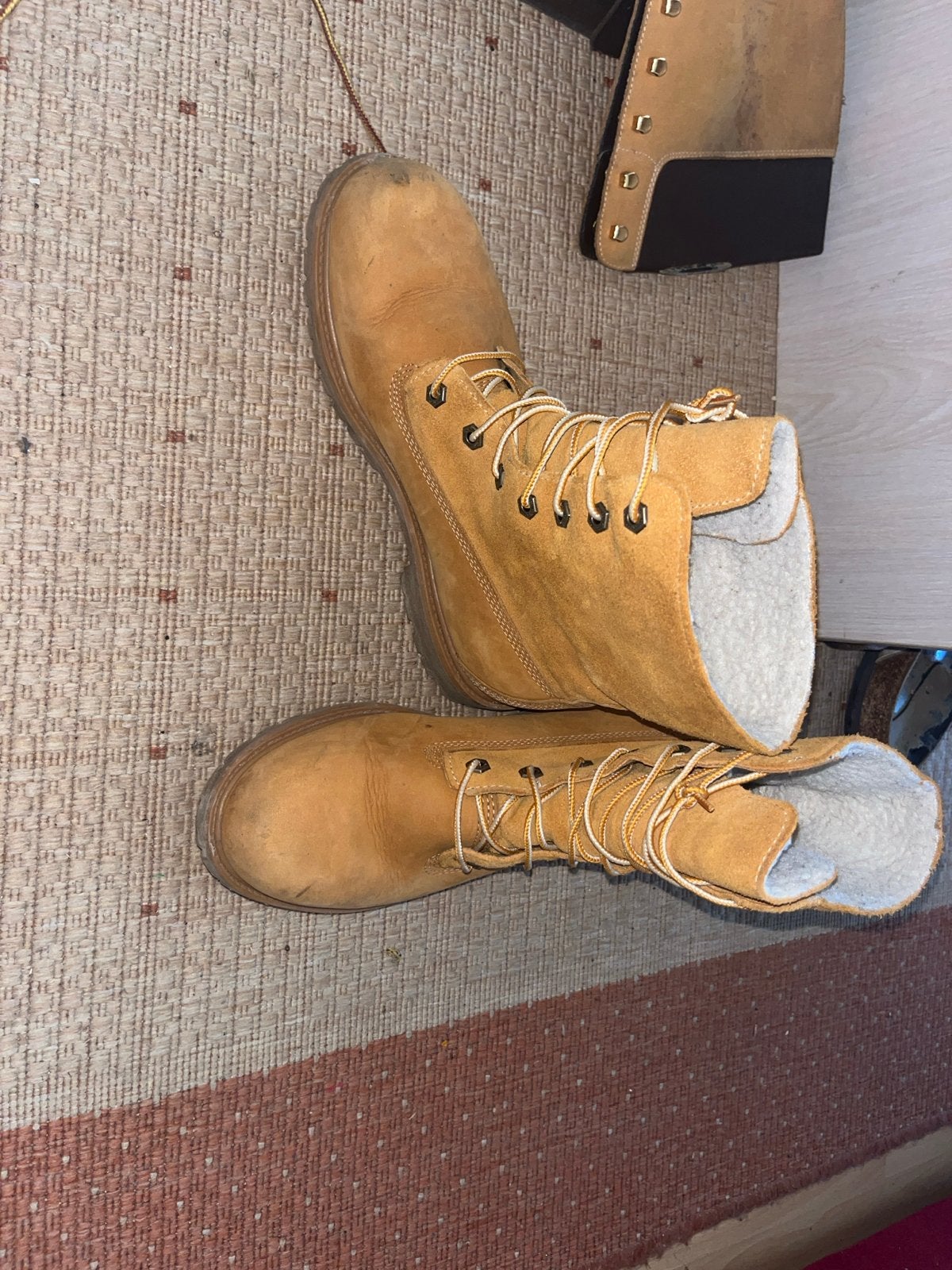 Timberlands teddy gevoerde laarzen dames maat 40, Ophalen of Verzenden, Gedragen, Bruin, Lage of Enkellaarzen