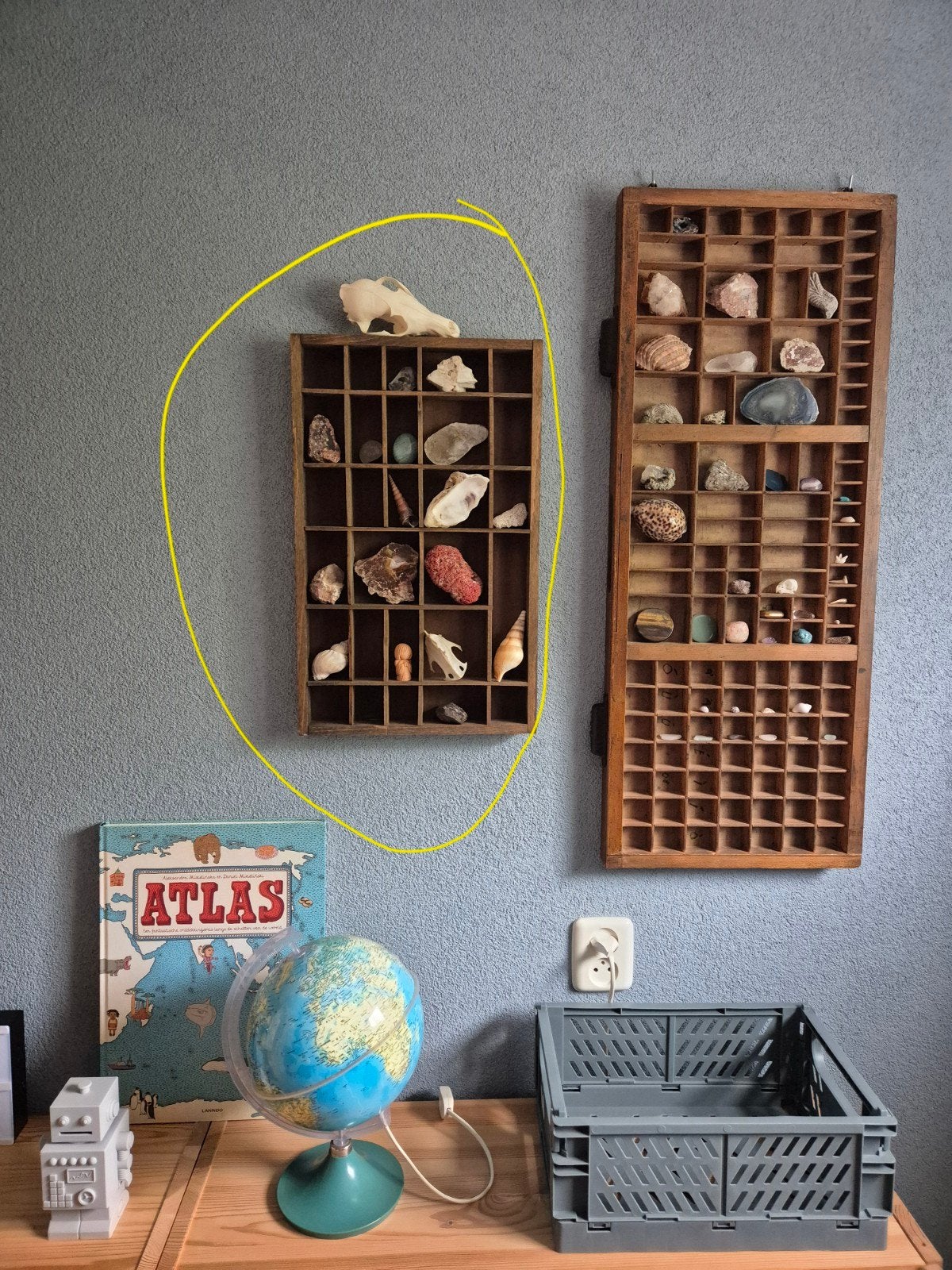 Houten letterbak / curiosakastje – 48 x 30 cm, Huis en Inrichting, Woonaccessoires | Wanddecoraties, Ophalen of Verzenden