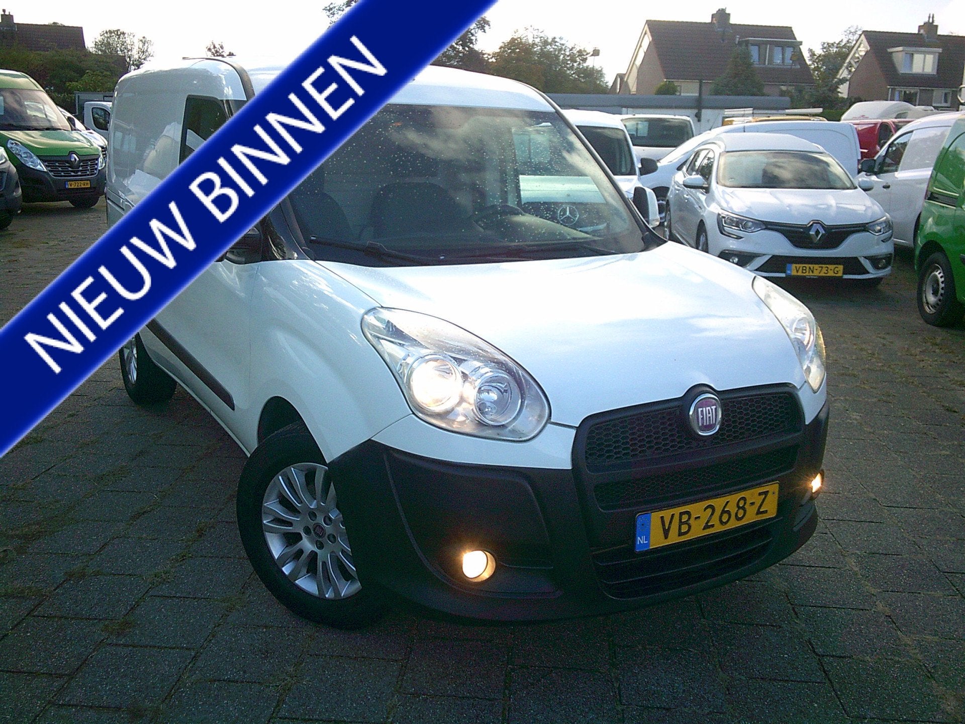 Fiat Doblò Cargo 1.3 MultiJet SX VOORZIEN VAN AIRCO+TREKHAA, Voorwielaandrijving, Euro 5, Stof, Gebruikt