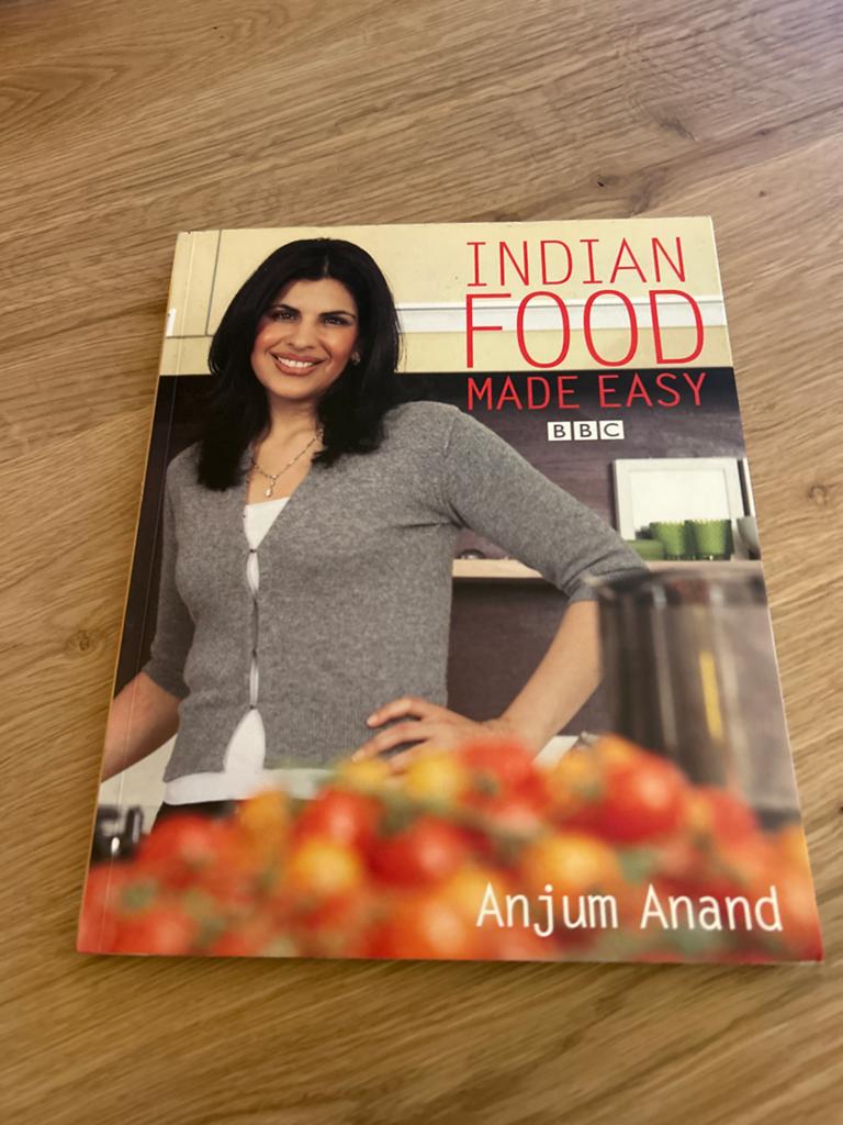 Indian Food Made Easy - Anjum Anand BBC Kookboek, Ophalen of Verzenden, Zo goed als nieuw