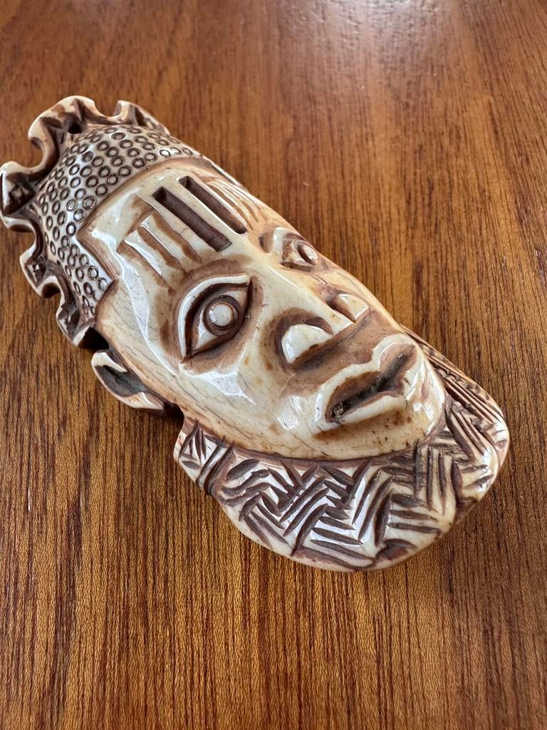 Koninklijk pendentif  IFE  Queen - Koninkrijk Benin, Ophalen of Verzenden