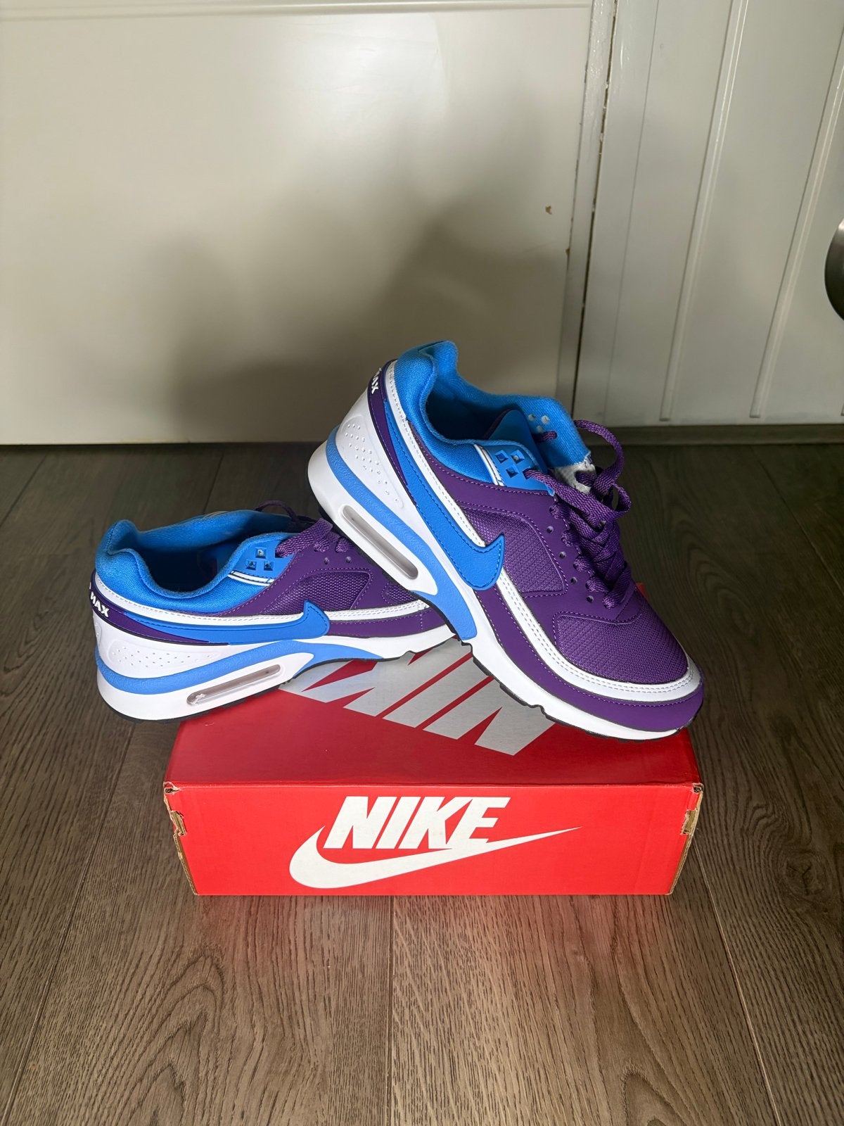 Nike Air Max Classic BW - Paars/Blauw - Maat 39, Kleding | Dames, Schoenen, Ophalen of Verzenden, Nieuw, Overige kleuren, Sneakers of Gympen