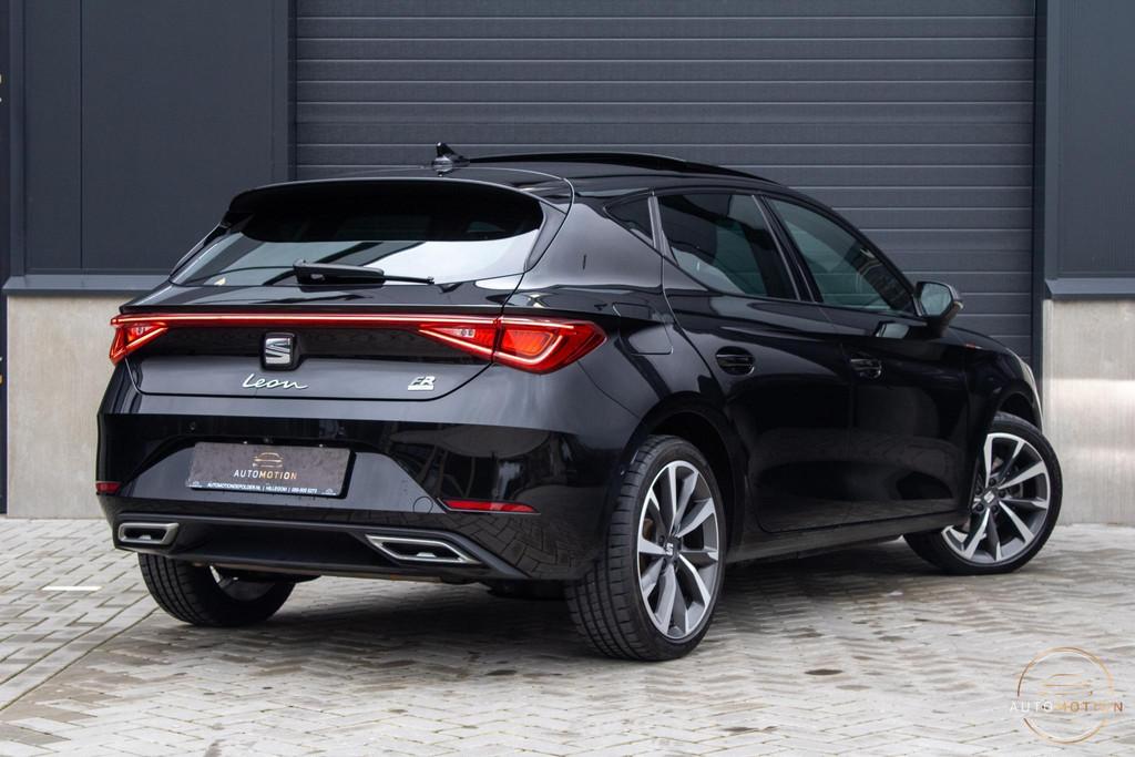 SEAT Leon 1.4 TSI eHybrid PHEV FR PANO MEMORY CAMERA, Stof, Gebruikt, Met garantie (alle), Leon
