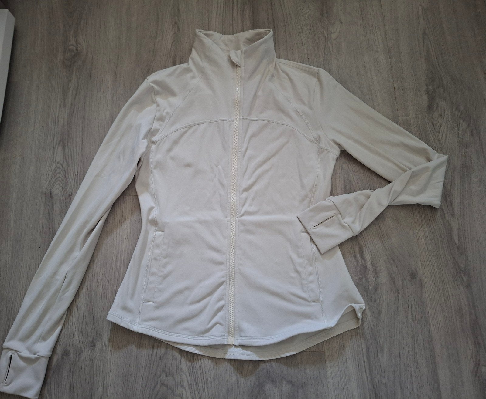 Sport vestje maat M, Primark, kleur beige, Verzenden, Zo goed als nieuw, Beige, Fitness of Aerobics