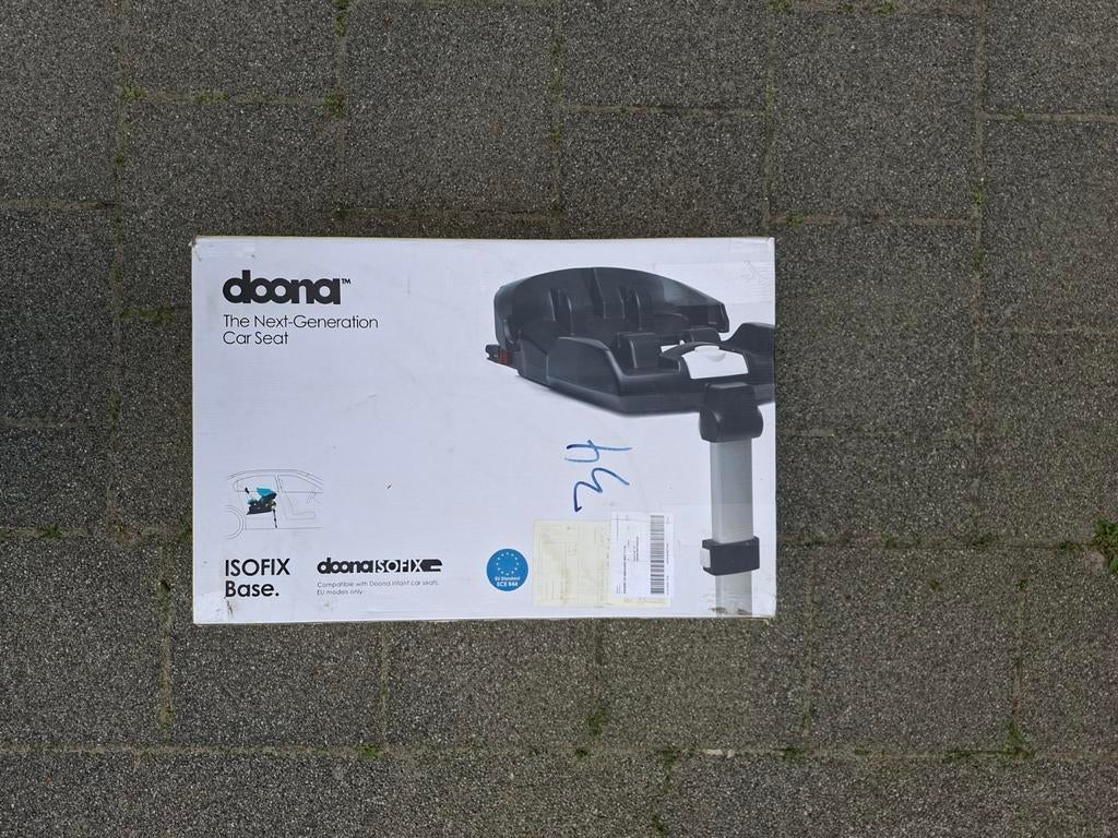 Doona i ISOFIX-basis, Ophalen of Verzenden, Zo goed als nieuw, Overige merken, Isofix