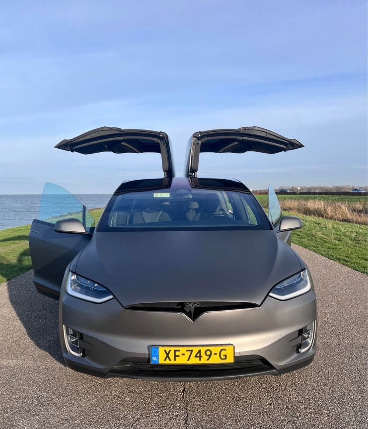 Tesla Model X 75D Lease Overname Mogelijk 497 Euros P/M, Auto's, Automaat, Model X, 124 €/maand, 7 stoelen