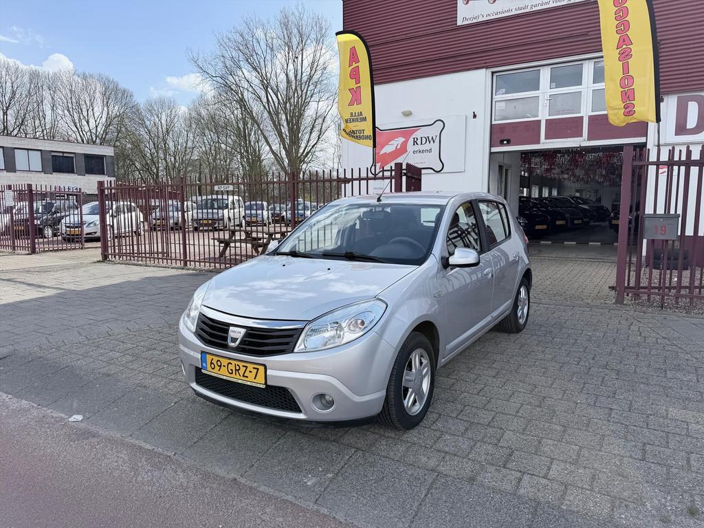Dacia Sandero 1.6 MPI 90 Lauréate, Voorwielaandrijving, 1011 kg, 4 cilinders, Bedrijf