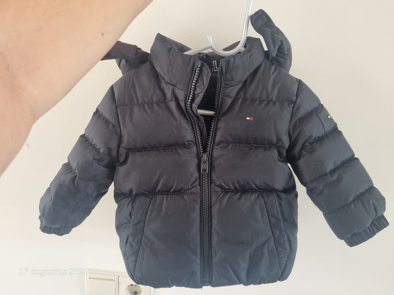 Tommy Hilfiger Baby Donsjas - Zwart, Ophalen of Verzenden, Zo goed als nieuw, Tommy Hilfiger, Jongetje of Meisje
