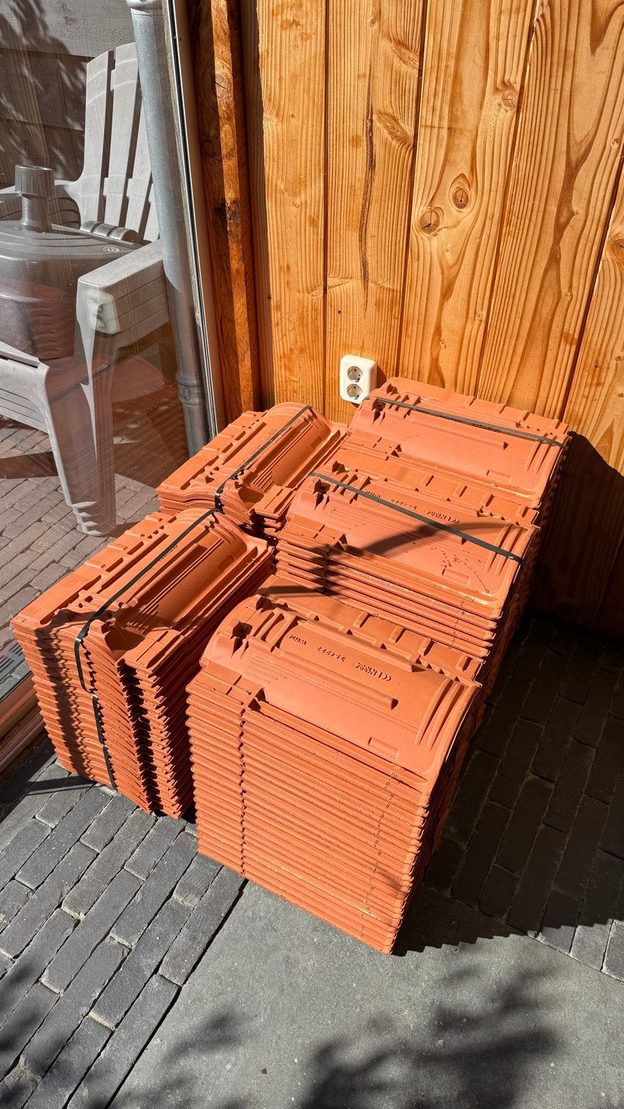 100 dakpannen - VHV-Vario - nieuw, Steen of Klei, Zo goed als nieuw, Dakpannen, Rood