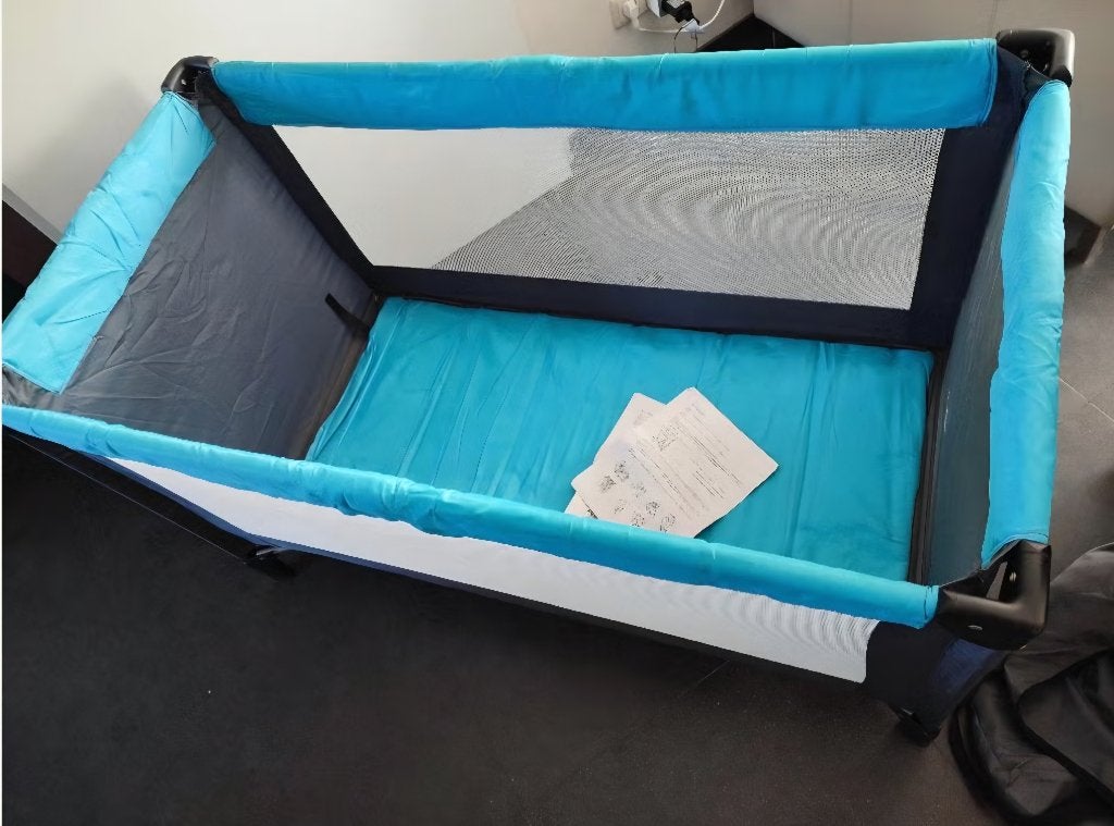 CampingbeCampingbedje 4in1 Baby Bed/Inklapbare Box/Reisbedje, Ophalen of Verzenden, Zo goed als nieuw