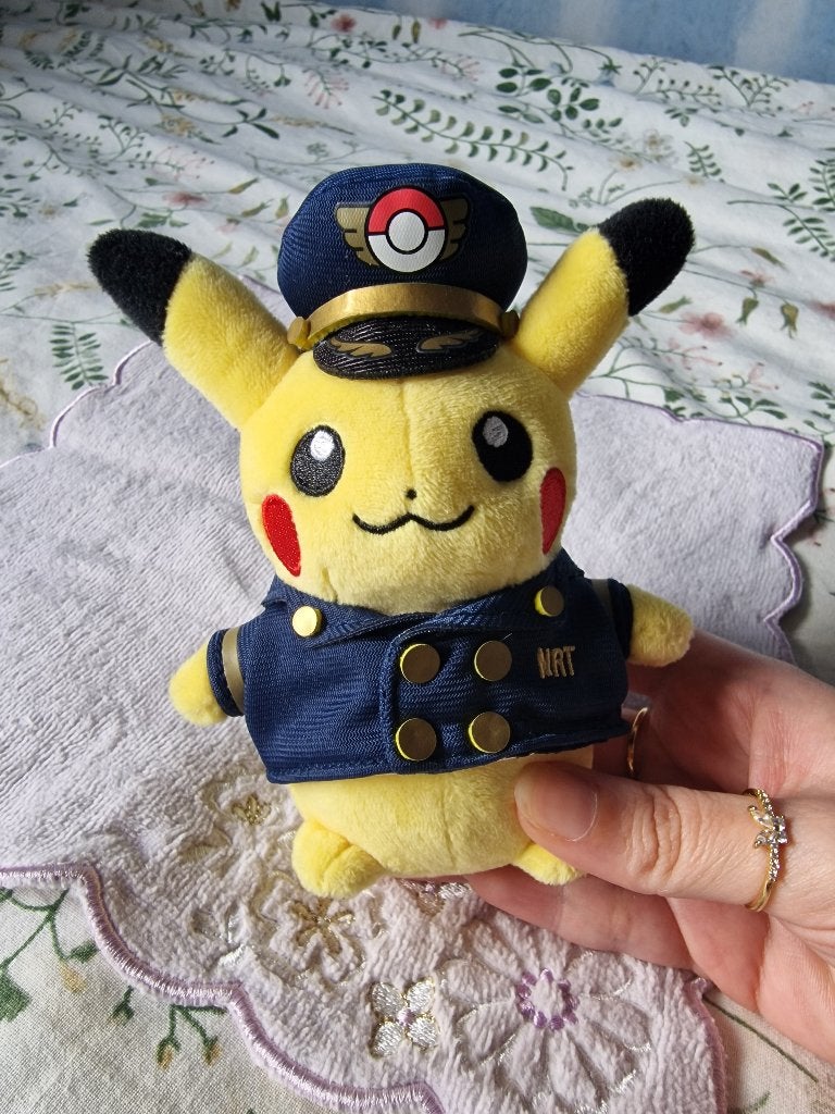 Pikachu Piloot Knuffel - Pokémon Center Japan, Ophalen, Overige merken, Overige typen, Zo goed als nieuw