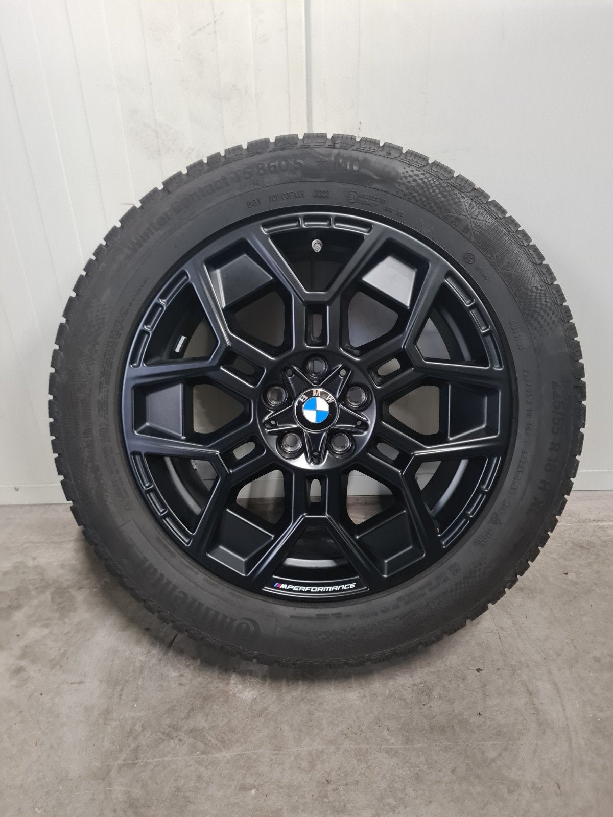 18' BMW X1 iX1 U11 X2 iX2 U10 Styling 880M met winterbanden, 18 inch, Banden en Velgen, Personenwagen, 225 mm
