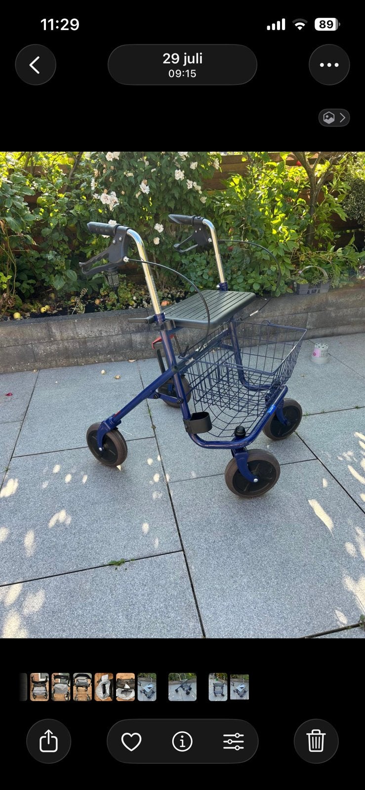 Rollatot zwart/blauw inlusief mand, Diversen, Ophalen, Opvouwbaar, Zo goed als nieuw